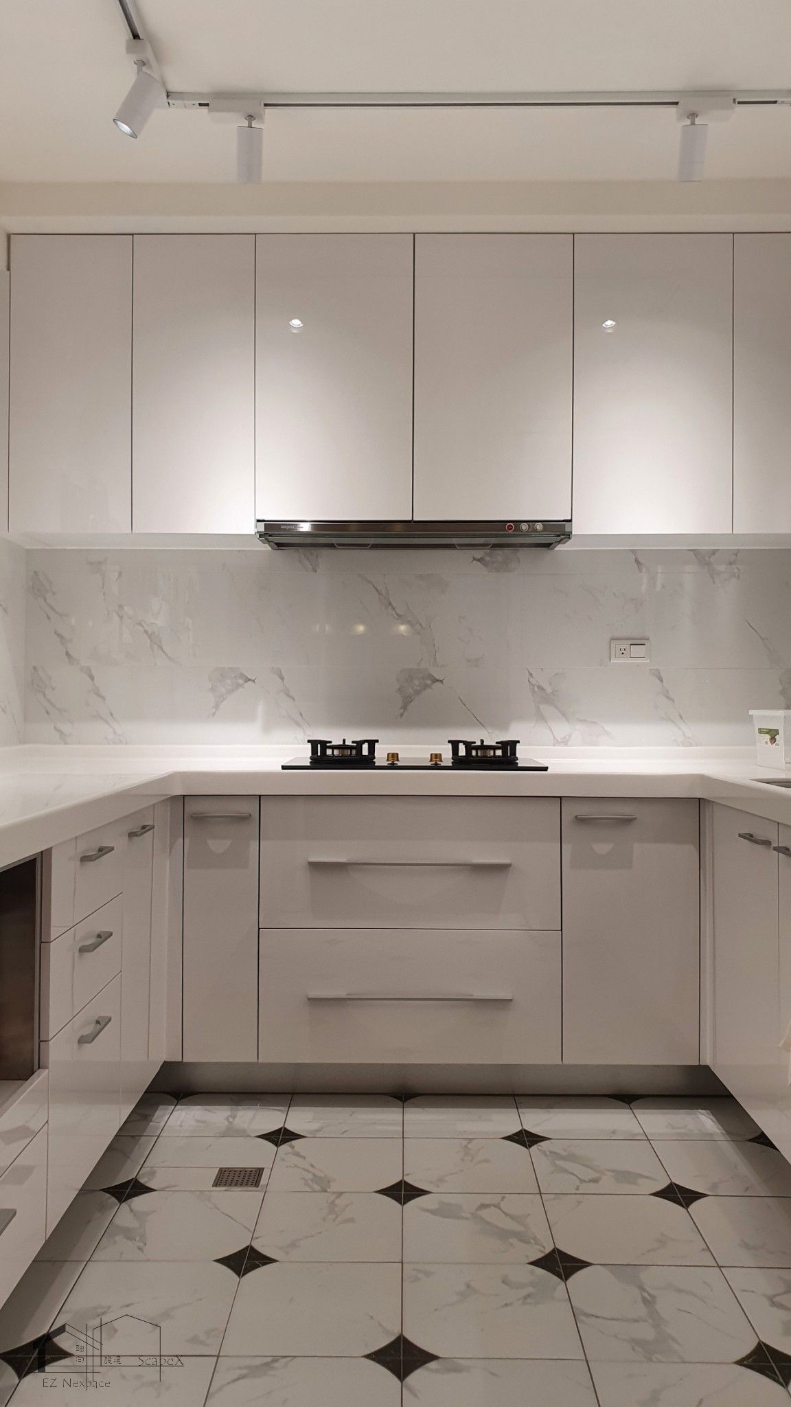 極簡混搭 桃園藝文游宅-透天翻修